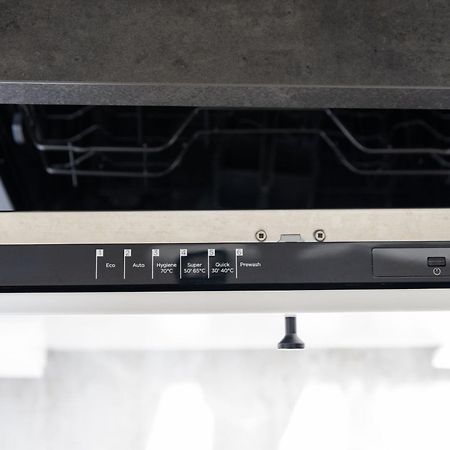 Vaz Apartments Essen, Kueche, Wlan, Tv, Netflix, Ca 15 Min Messe U Hbf Exteriör bild