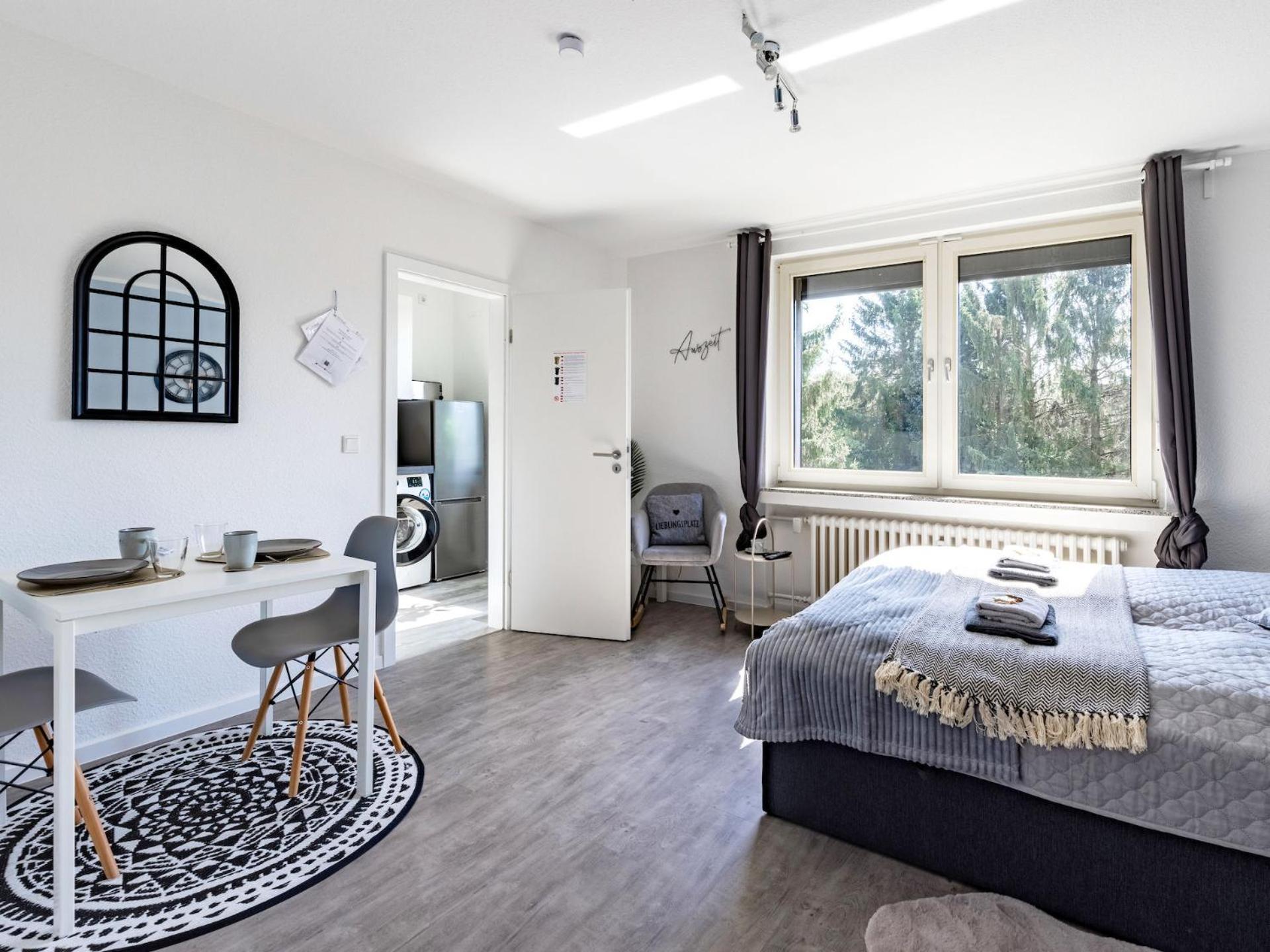 Vaz Apartments Essen, Kueche, Wlan, Tv, Netflix, Ca 15 Min Messe U Hbf Exteriör bild